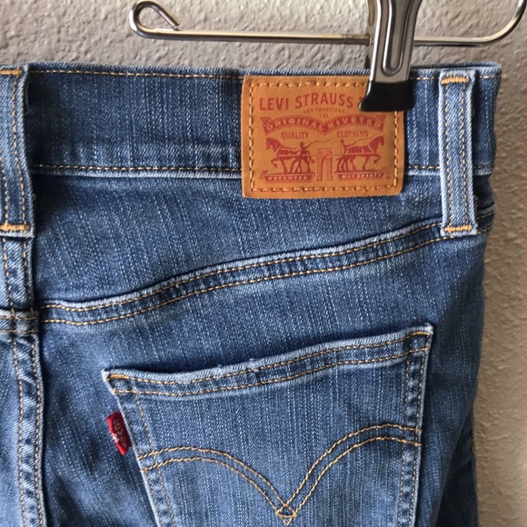 Levi Strauss Denim Shorts Size 26 - Picture 3 of 6